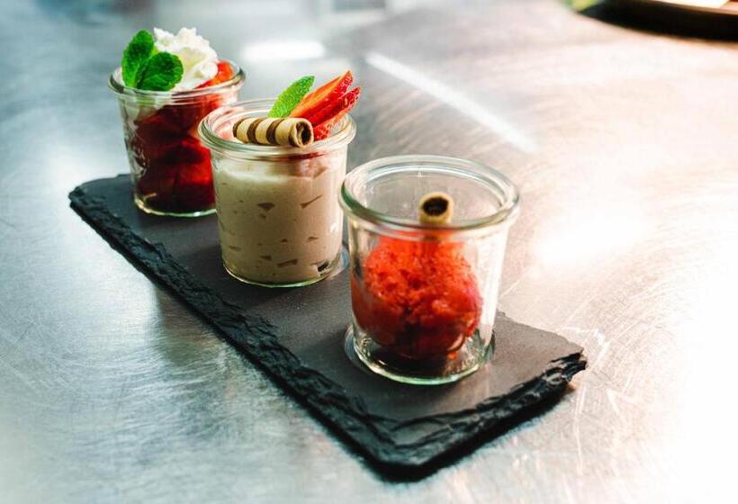 Ott S Hotel Weinwirtschaft & Biergarten Weil Am Rhein/basel