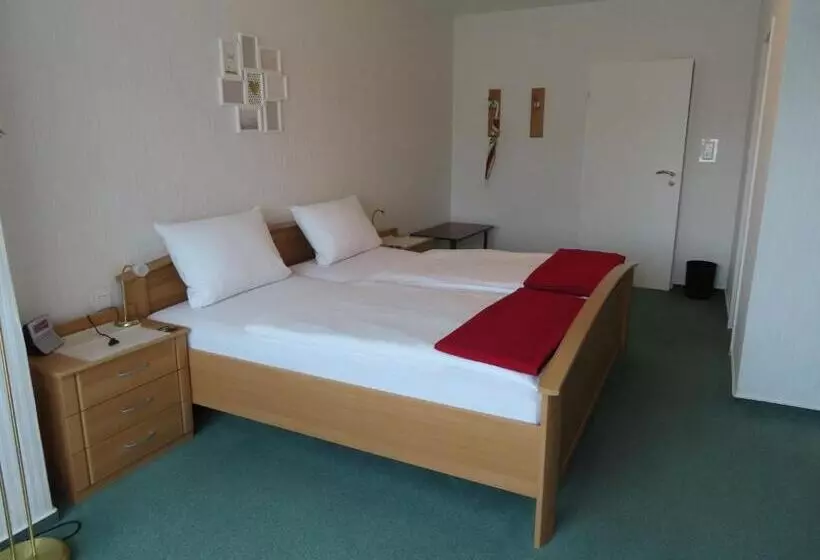 פנסיון Gastehaus Spieker