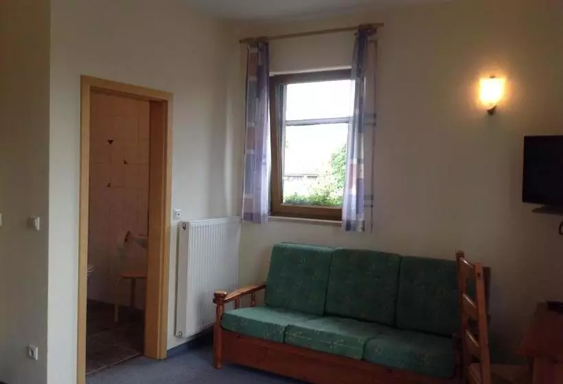 ペンション Gasthof Oberer Wirt