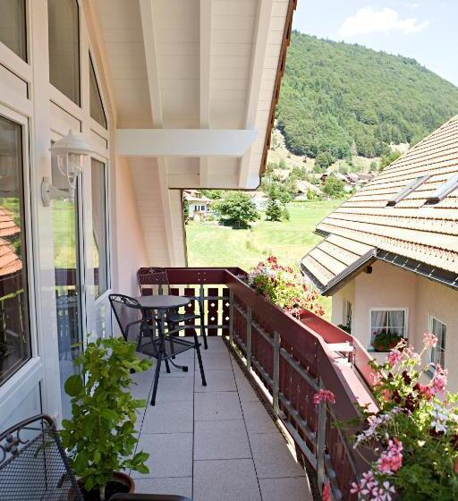 펜션 Landgasthaus Kurz Hotel & Restaurant Am Feldberg Schwarzwald