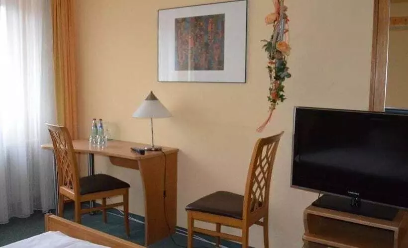 Alte Post   Hotel Am Rhein Ufer Laufenburg