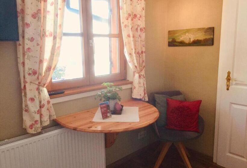 Bed and Breakfast Pension Louise