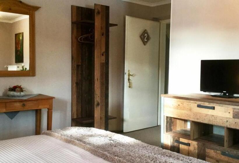 Bed and Breakfast Pension Louise