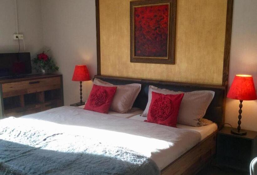 Bed and Breakfast Pension Louise