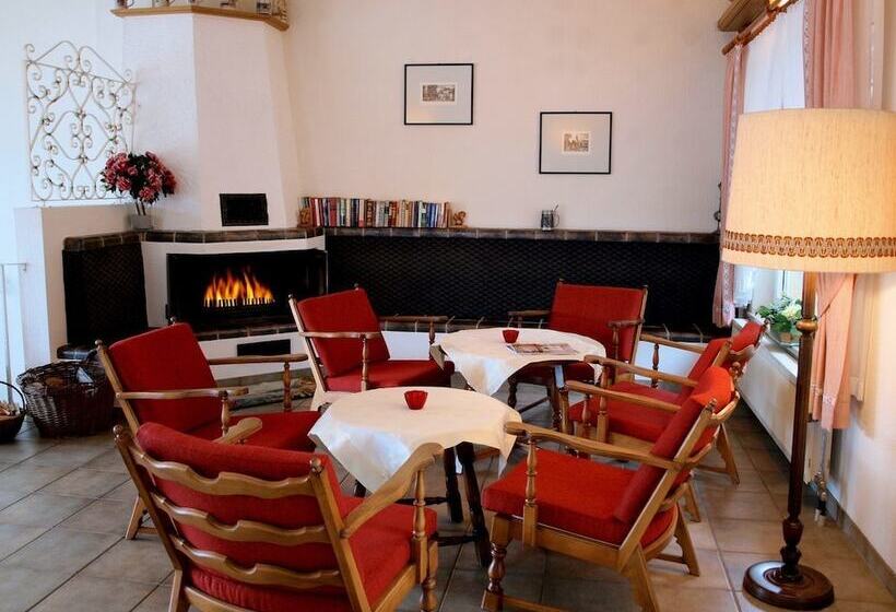 住宿加早餐  Pension Ursula