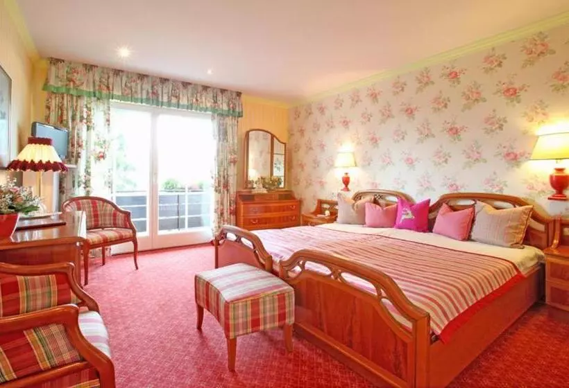 Отель Behringer S Traube