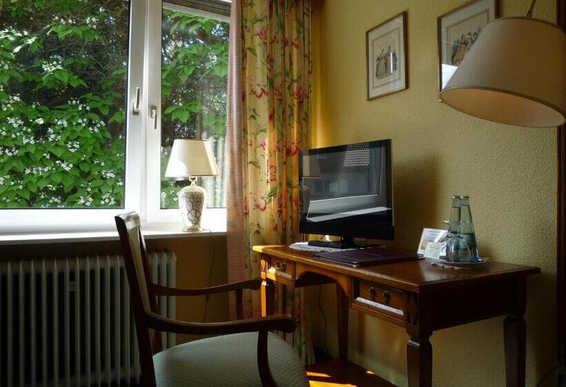 호텔 Behringer S Traube