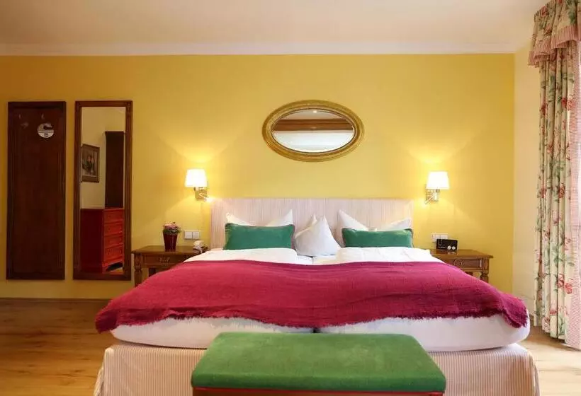 Отель Behringer S Traube