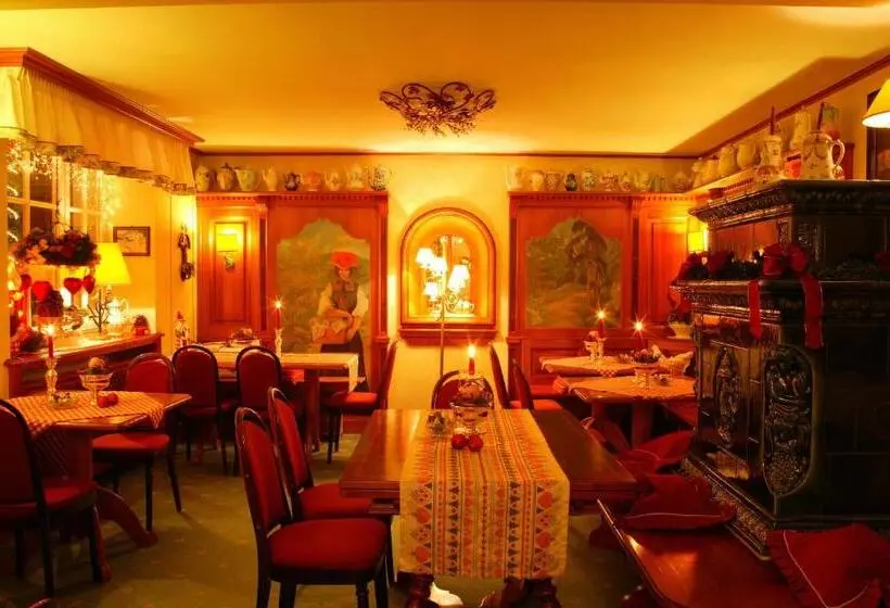 Отель Behringer S Traube