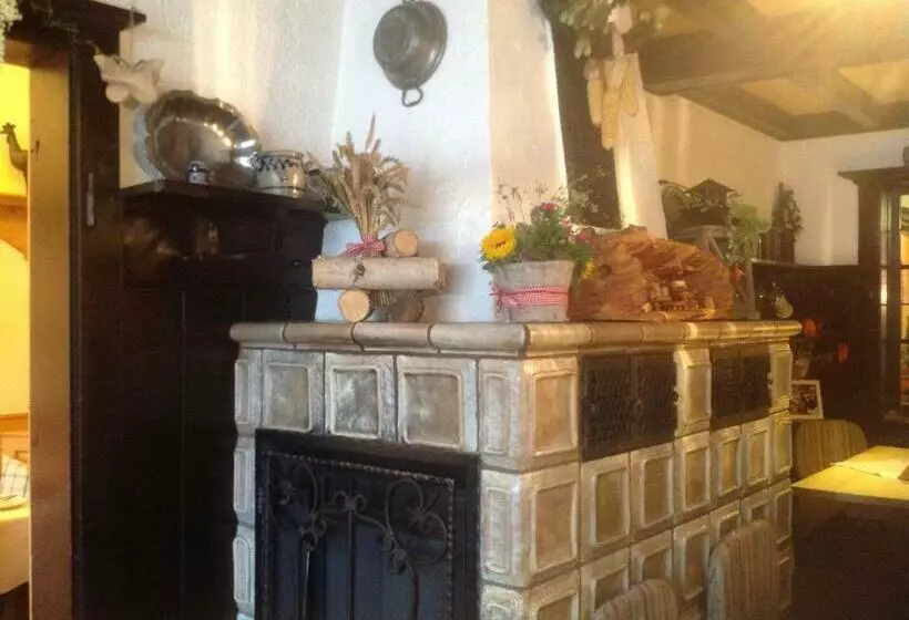 ホテル Eifelstube Ahrweiler