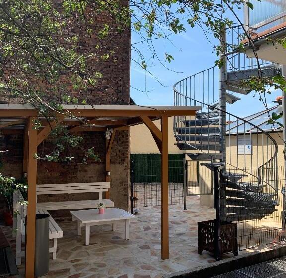 בית מלון כפרי Erlenbacher Hof