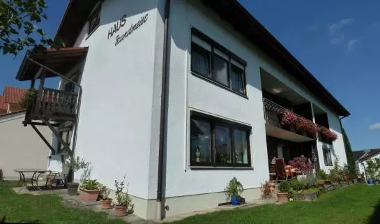 هتل Haus Brandmeier