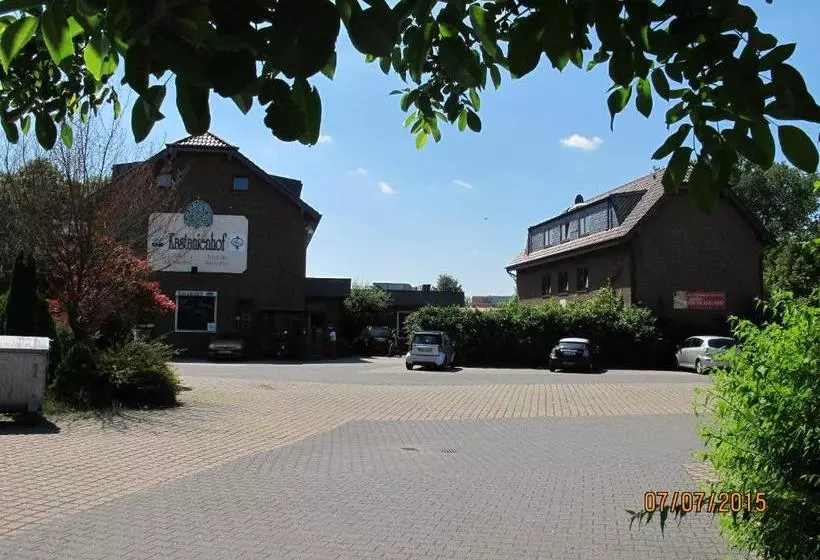 Отель Kastanienhof