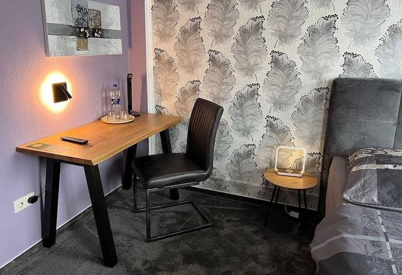 ホテル Pension Am Thermalbad