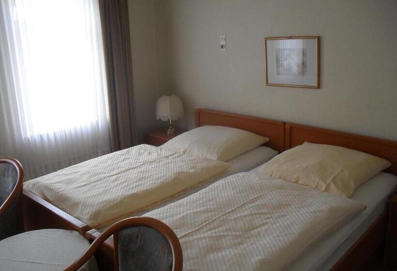 ホテル Richthofen