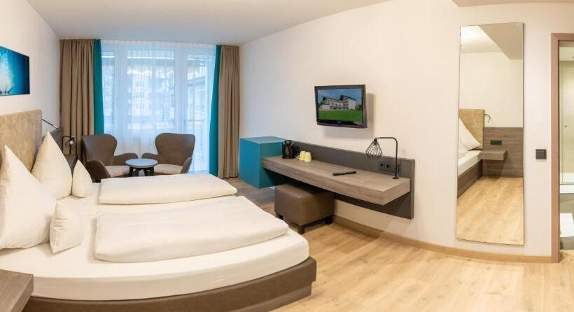 בית מלון כפרי Sacher Stoiber