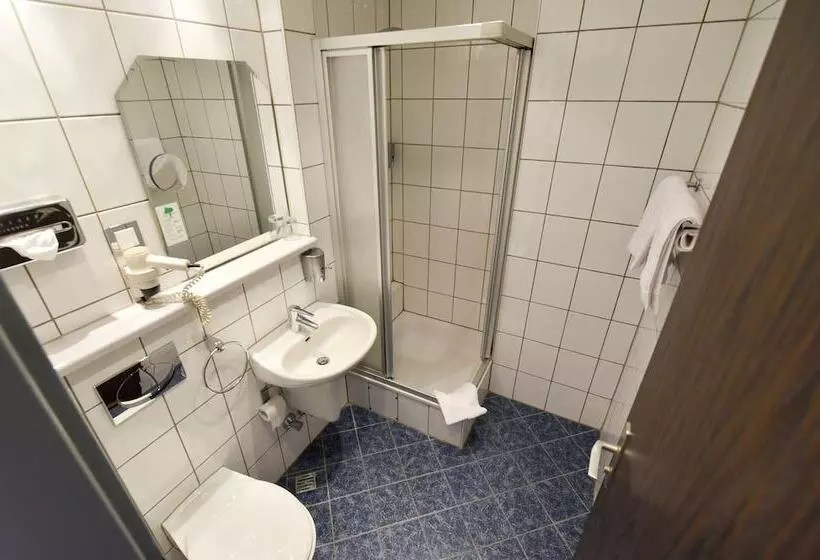 هتل Schumacher Düsseldorf