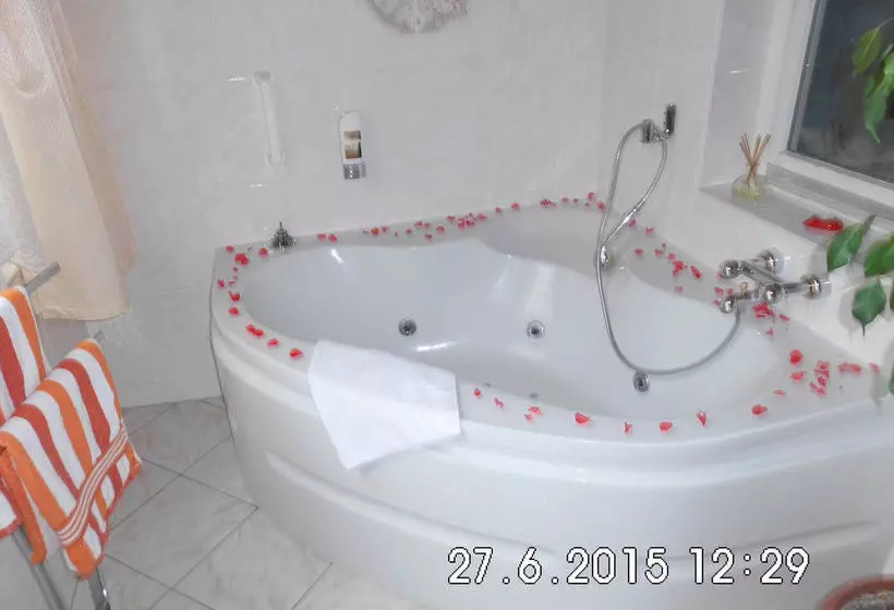 ホテル Sonnenberg Schlößchen