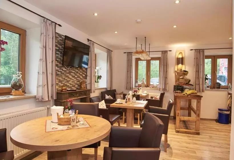 Pensione Gästehaus Achental