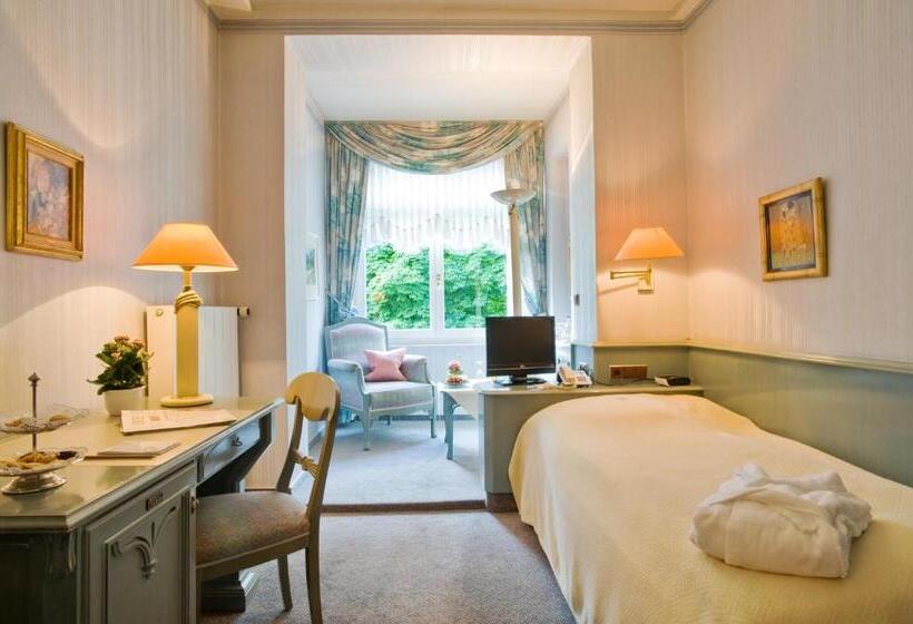 Privat Hotel Villa Aurora