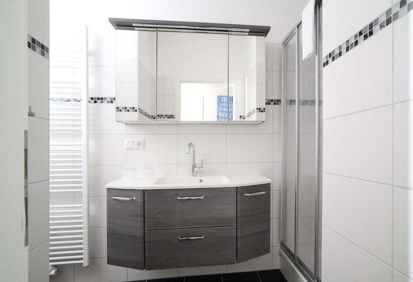 레지던스 Le Petit Palais   Hotel/pension