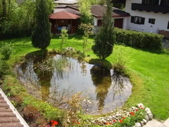 Simon Hotel- Pension