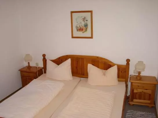 Simon Hotel- Pension