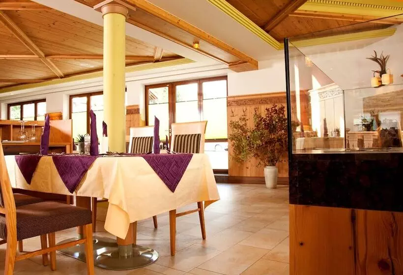 Wellness  Und Vitalhotel Böhmhof