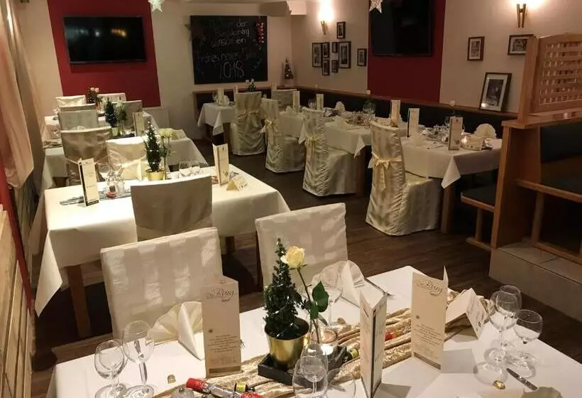 Burg Wegberg Hotel & Eventlocation