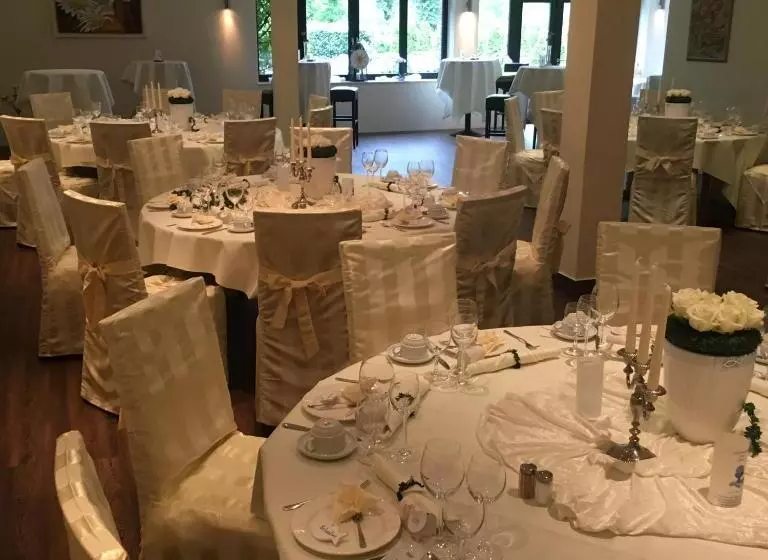 Burg Wegberg Hotel & Eventlocation