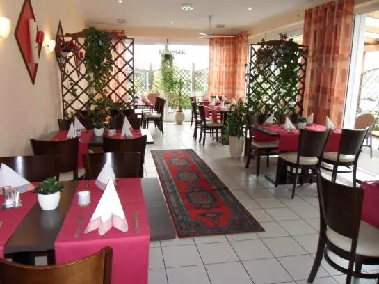 Пансион Altes Gasthaus Goecke