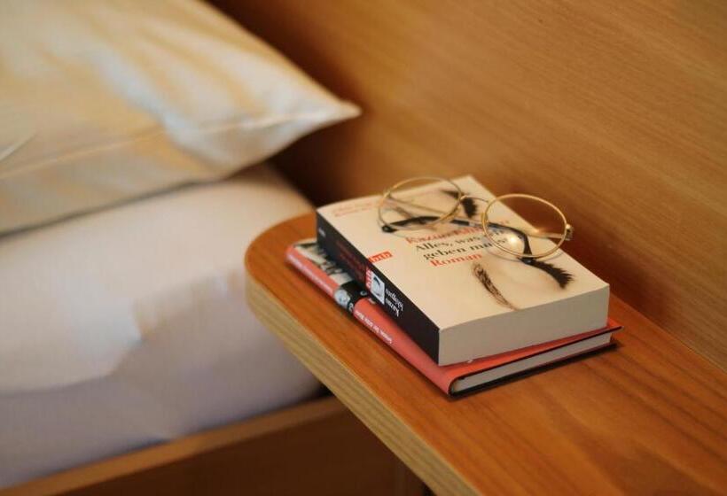 호텔 An Der Persiluhr Stadt Gut