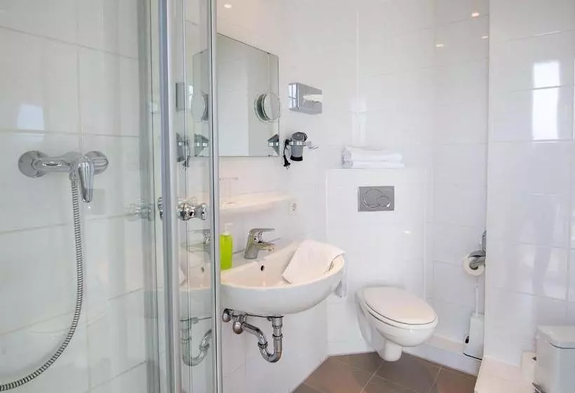 Отель Eikamper Höhe