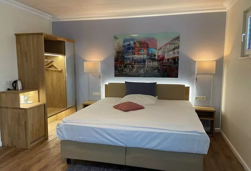 Отель Hessischer Hof