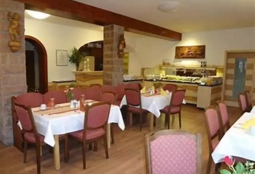 酒店 Rose Heidelberg Inklusive Frühstück & Saunanutzung