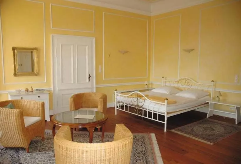 호텔 Schloss Herberge Hohenerxleben