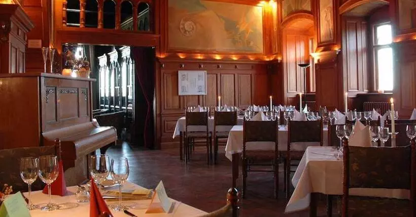 호텔 Schloss Herberge Hohenerxleben