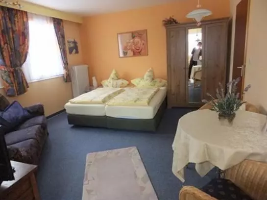 Отель Strandhof Möhnesee