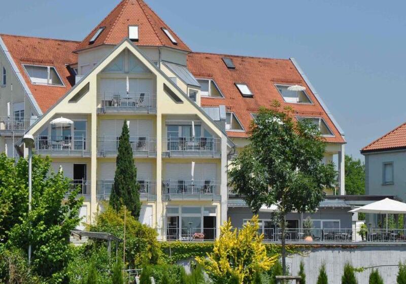 Otel Traube Am See