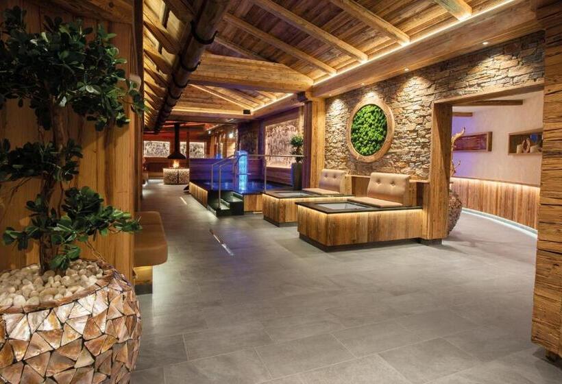 Пансион Wellness Hotel Adler