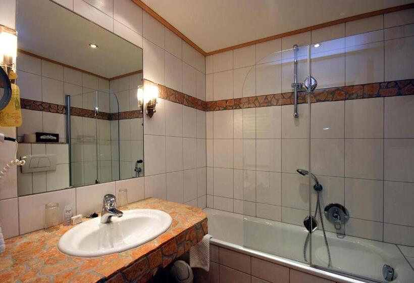 هتل Willino Privat