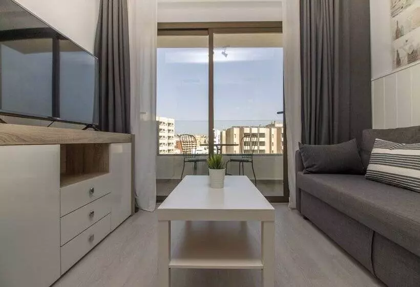 Apartamento Aloha Puerto planta 8