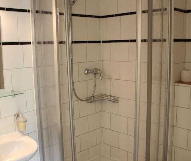 Gästehaus Lisakowski Pension Am Brautwiesenpark