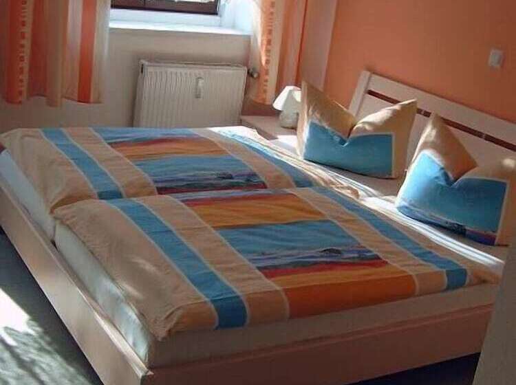 Gästehaus Lisakowski Pension Am Brautwiesenpark