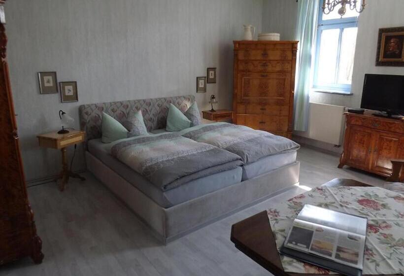 酒店 Alter Ackerbuergerhof