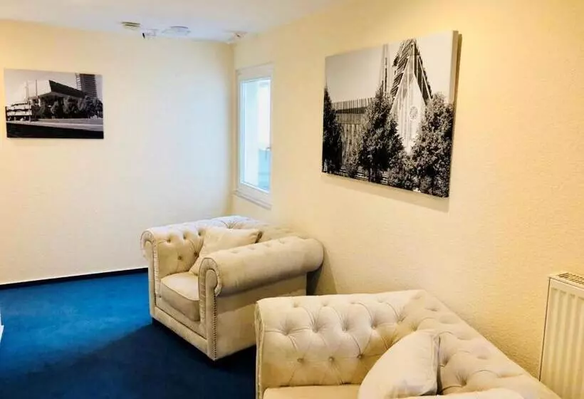 酒店 Am Bayrischen Platz