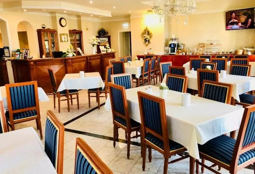 酒店 Am Bayrischen Platz