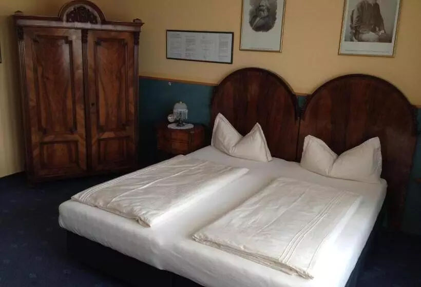 酒店 Am Bayrischen Platz