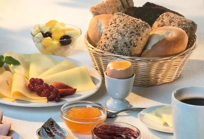 酒店 Am Bayrischen Platz