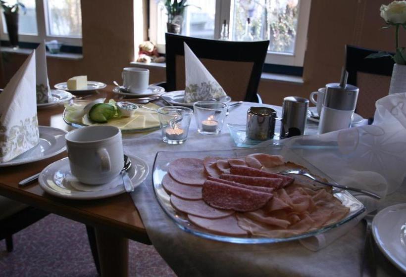 בית מלון כפרי Am Kastell